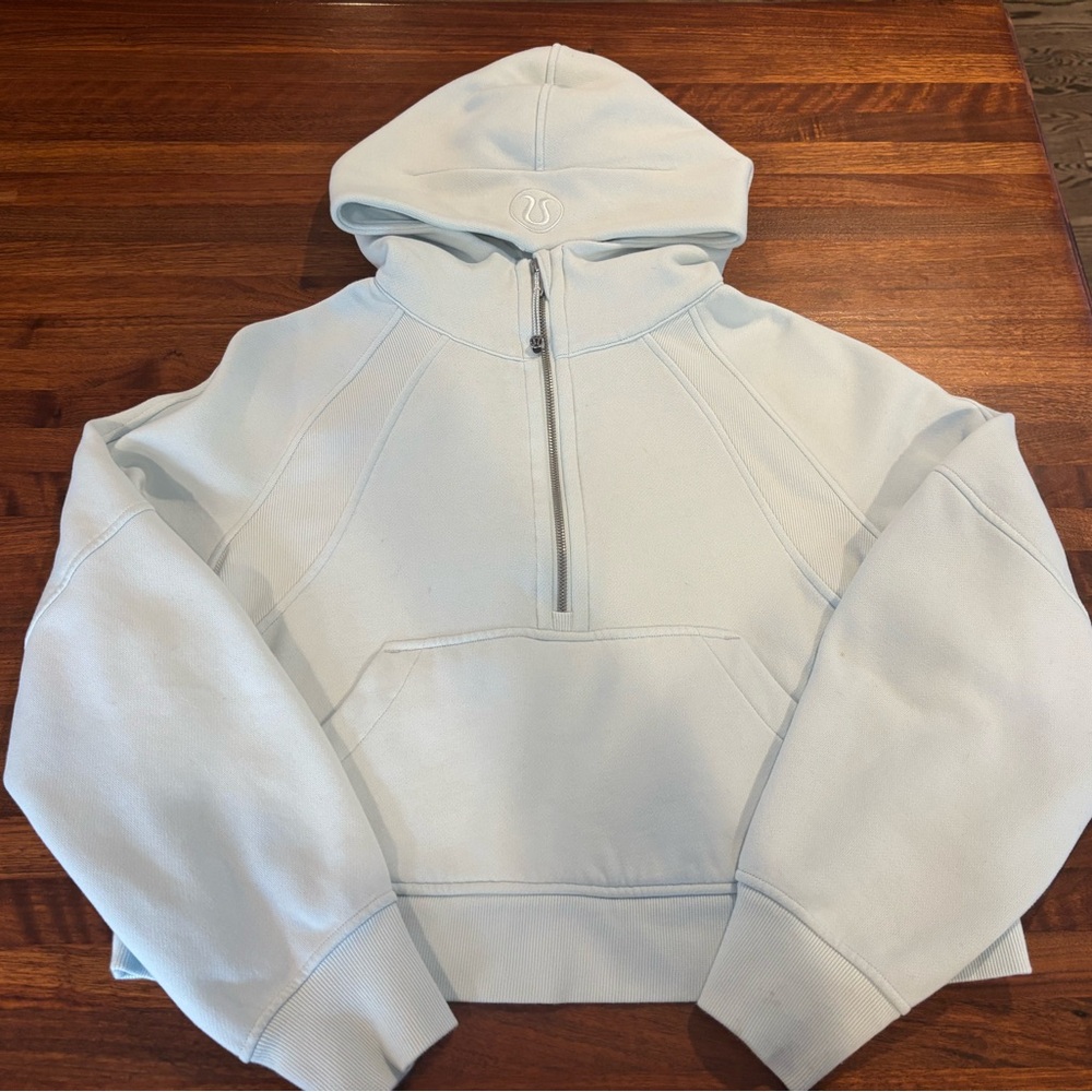 LIKE NEW Lululemon Half-Zip Scuba Hoodie light blue size xs/s